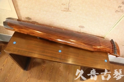 阿克苏地区●久音古琴  ●今日推荐20230527  [断纹仲尼式]