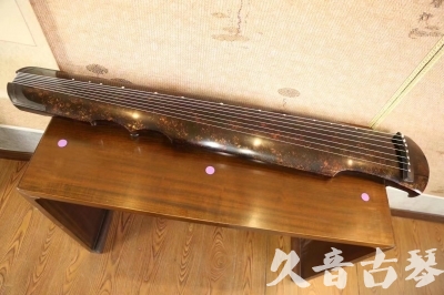 阿克苏地区●久音古琴  ●臻品推荐 20230729 [犀牛皮纹伏羲式]